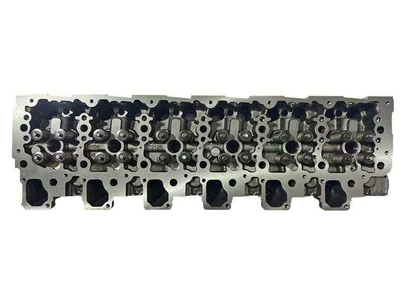 Weichai P7 cylinder head with visible valve components